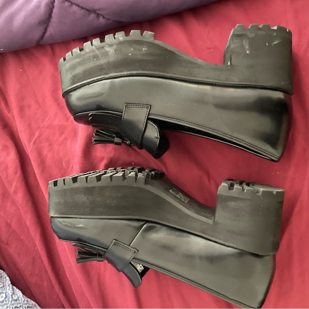 Worn Once. I’m Between A Size 9 And 10. The 9 Was… - image 4